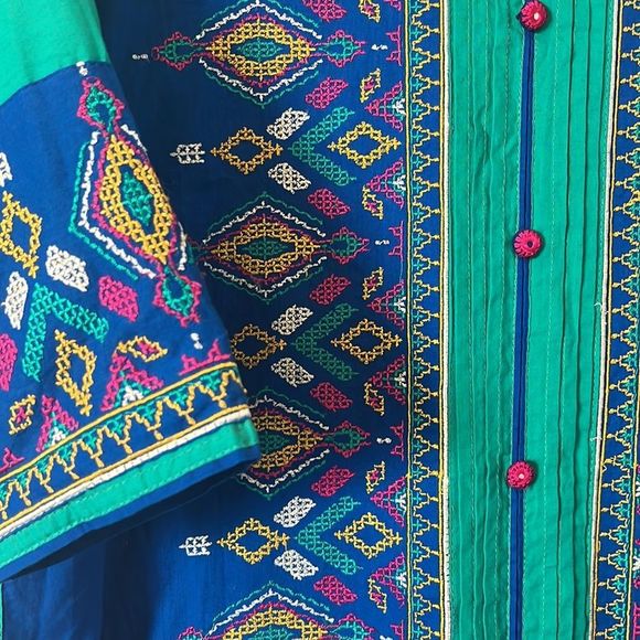 Kurtha.  - Picture 4 of 6